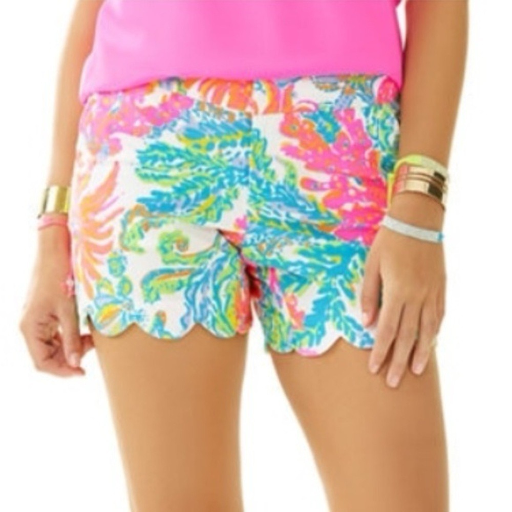 Lilly Pulitzer Buttercup Shorts size 6 tropical beach resort vibes dopamine